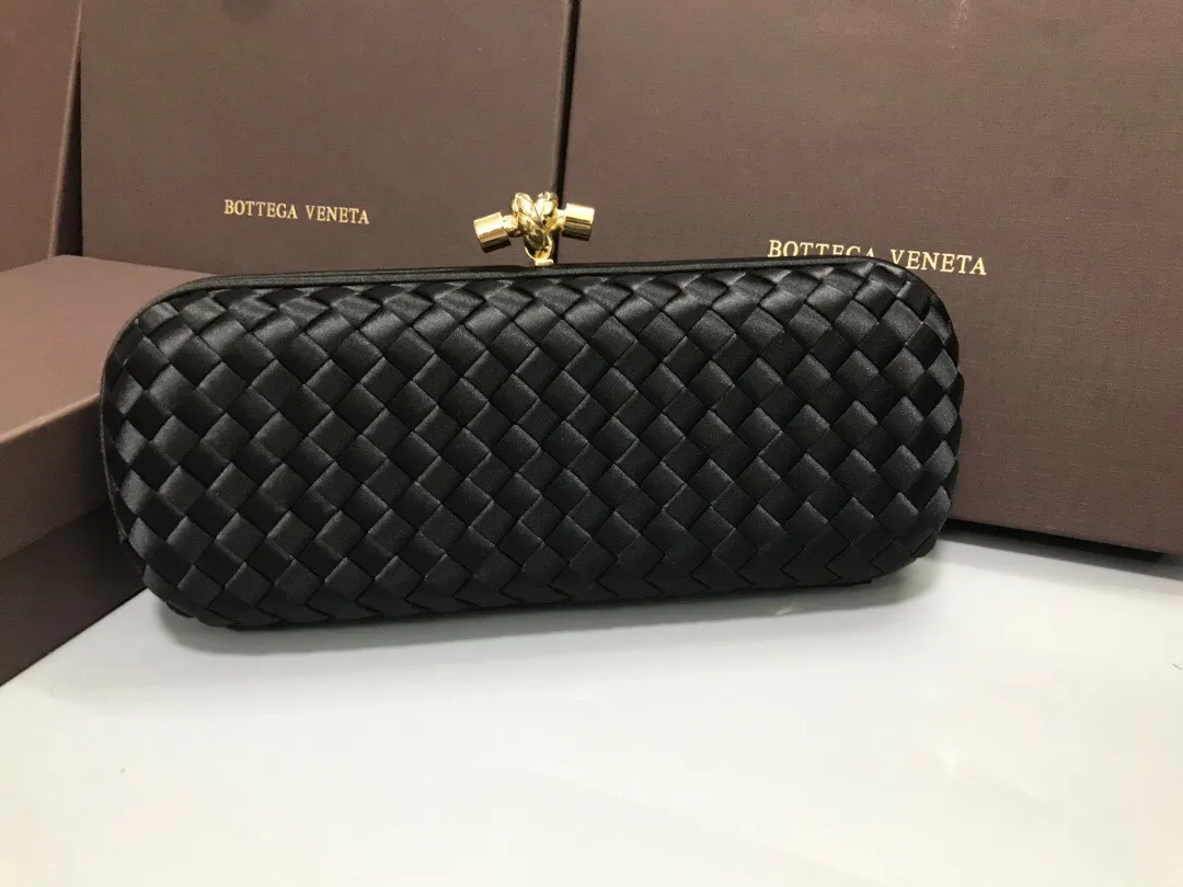 Style No. 8651, upgraded version of full silk evening bag inside and outside~~~INTRECCIATO woven IMPERO STRETCH KNOT clutch bag, hand-woven silk, smooth satin piping, Intrecciato engraved metal buckle, silk satin lining. Large size: 25cm*10cm*5cm